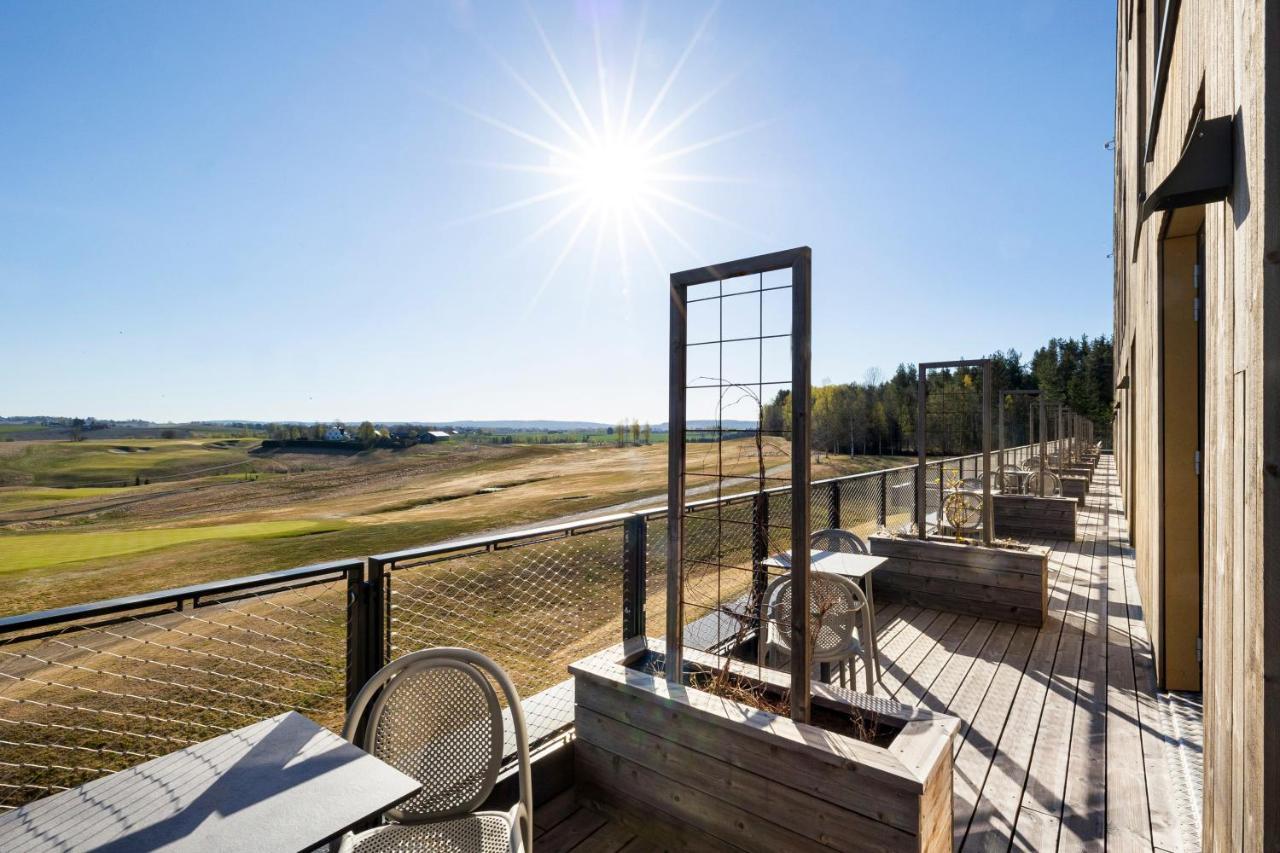 Lily Country Club Hotel Klofta Exterior photo